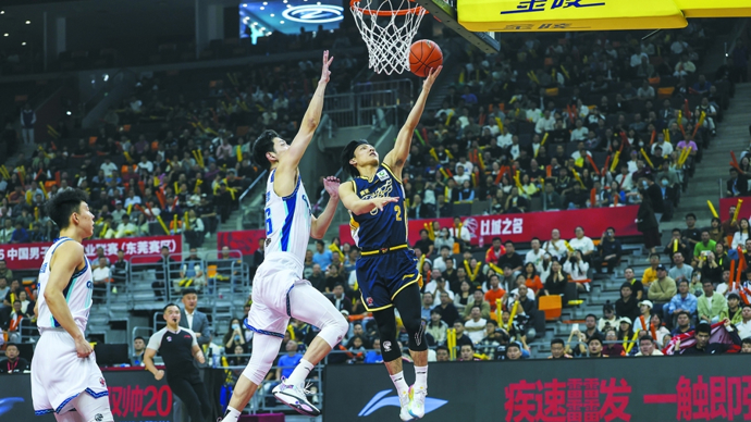体育博彩直播的CBA篮球比赛精彩画面